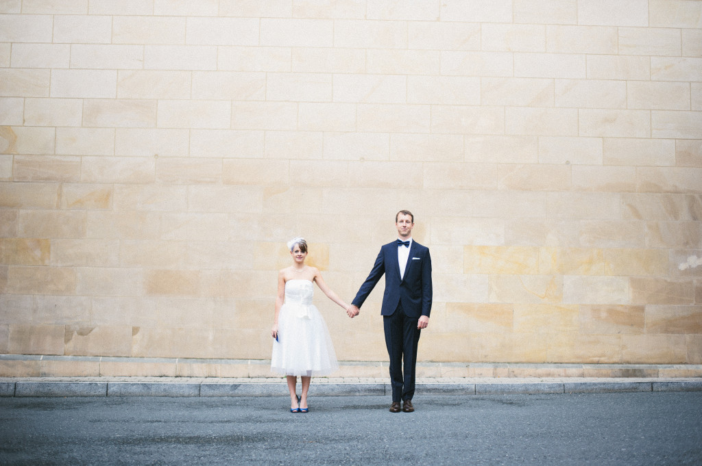 Hochzeit_Portrait_Händchen_halten