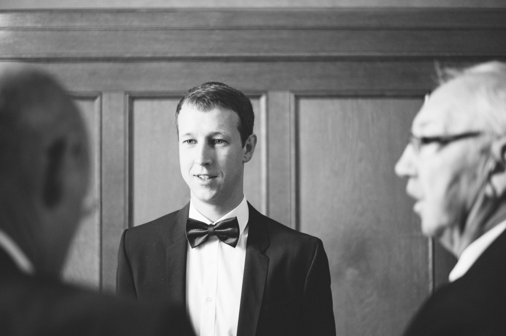 Hochzeit_Standesamt_Bräutigam
