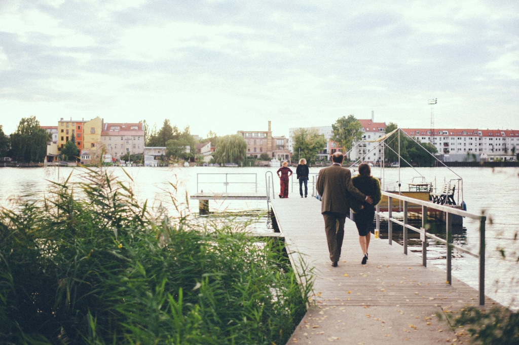 Hochzeitsreportage_Berlin_Gäste_Steg2