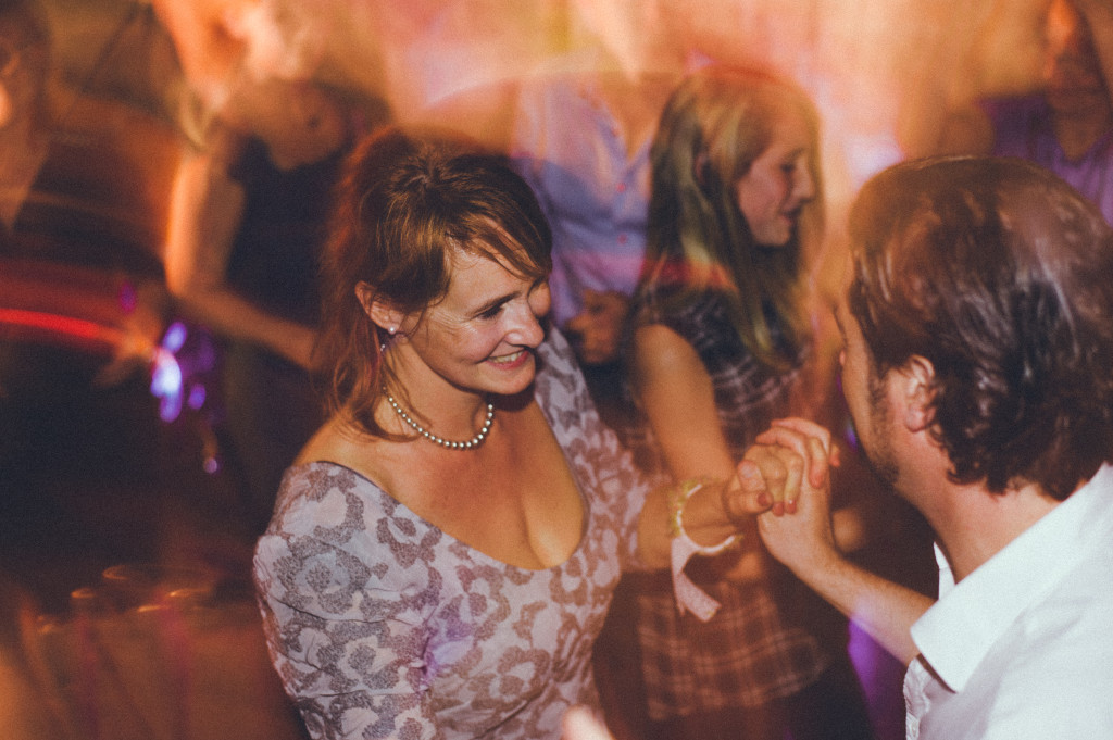 Hochzeitsreportage_Berlin_Party_Brautpaar