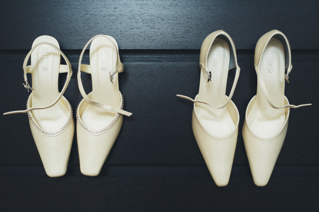 13_Hochzeitsfotograf_Berlin_Schuhe