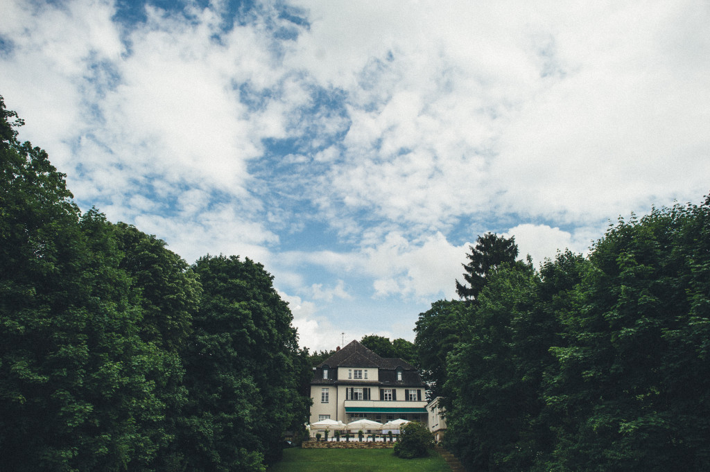 56_Hochzeitsfotograf_Berlin_Villa_Blumenfisch