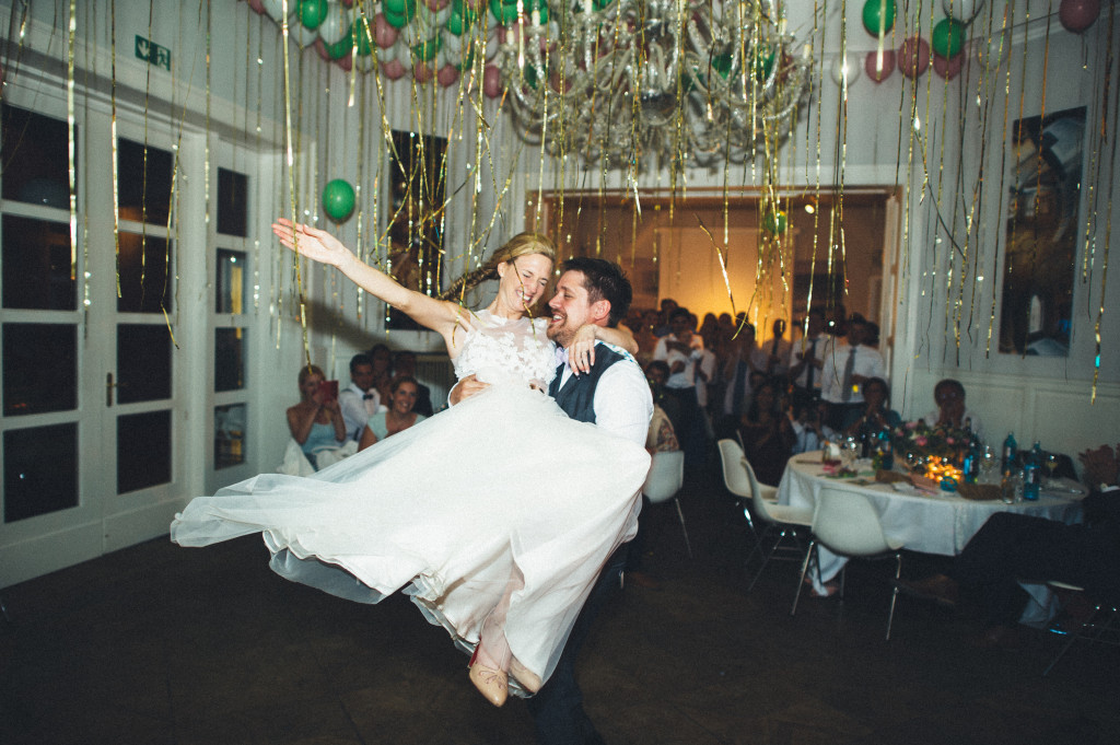 94_Hochzeitsfotograf_Berlin_Hochzeitstanz