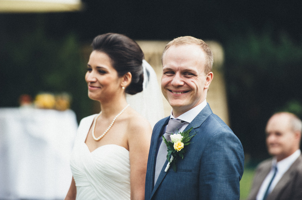 22 Hochzeitsfotograf Berlin freie Trauung im Freien