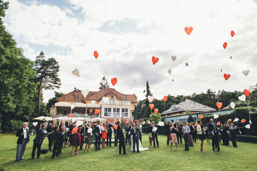 36 Hochzeitsfotograf Berlin Luftballons