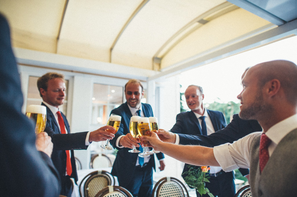 46 Hochzeitsfotograf Berlin Bier